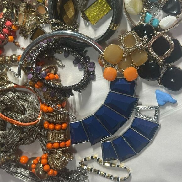 J360 Craft Bulk Bundle of Jewelry - Picture 3 of 8